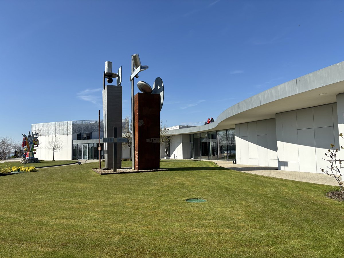 C. Autengruber tweet media