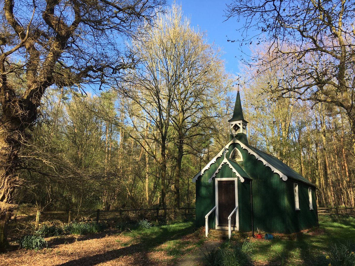 English Churches tweet media