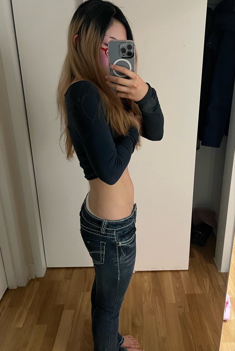 re1wa6's tweet image. #bodycheck officially at bmi 19.2 which is still far from my gbmi but at least I can consider myself out of bmi 20 jail 🥹