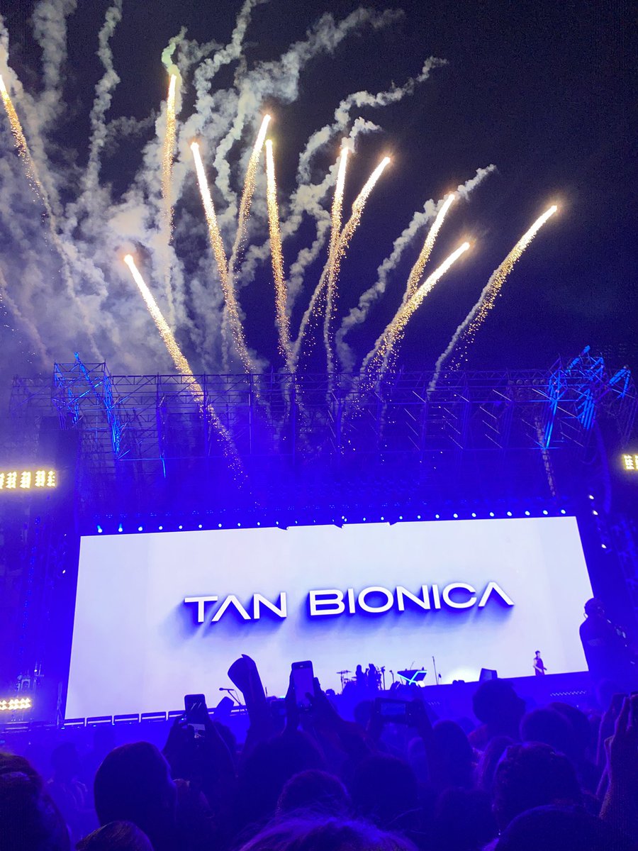 sabes que viviste una noche de la puta madre cuando tu pov es este: