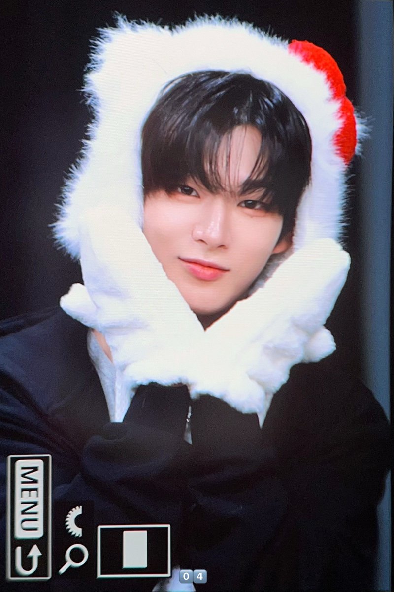 04 ໒꒱₊⋆ tweet media