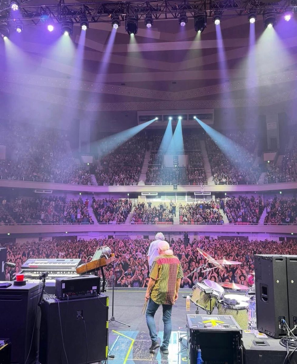 ベンケイ tweet media