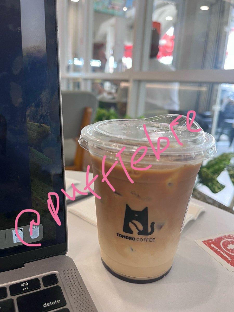 biee 🫧 | mention after dm tweet media