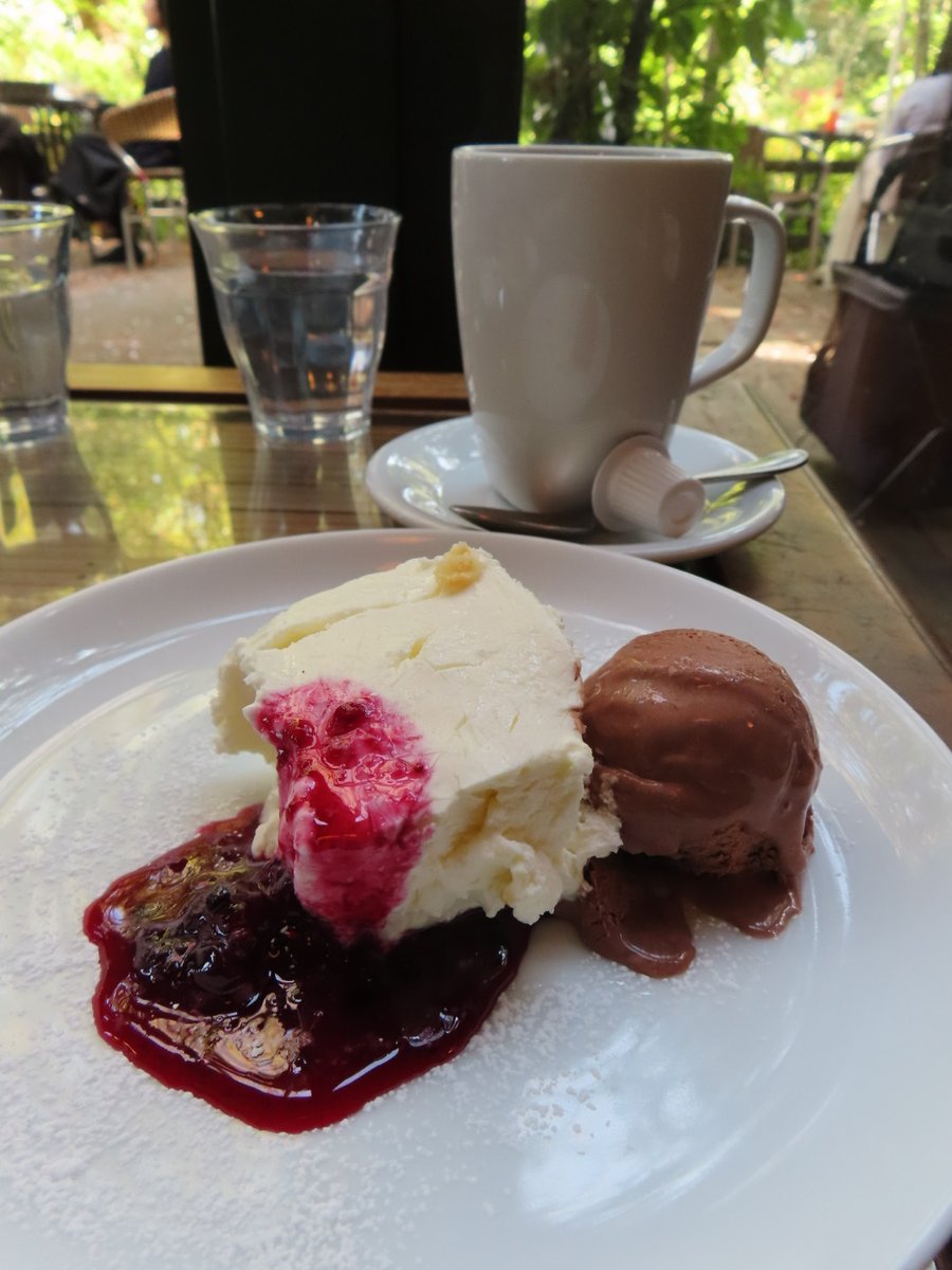 植田真介 tweet media