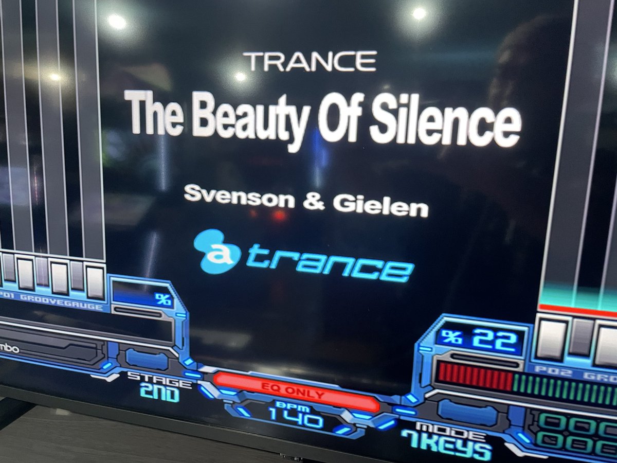 あどるさん tweet media