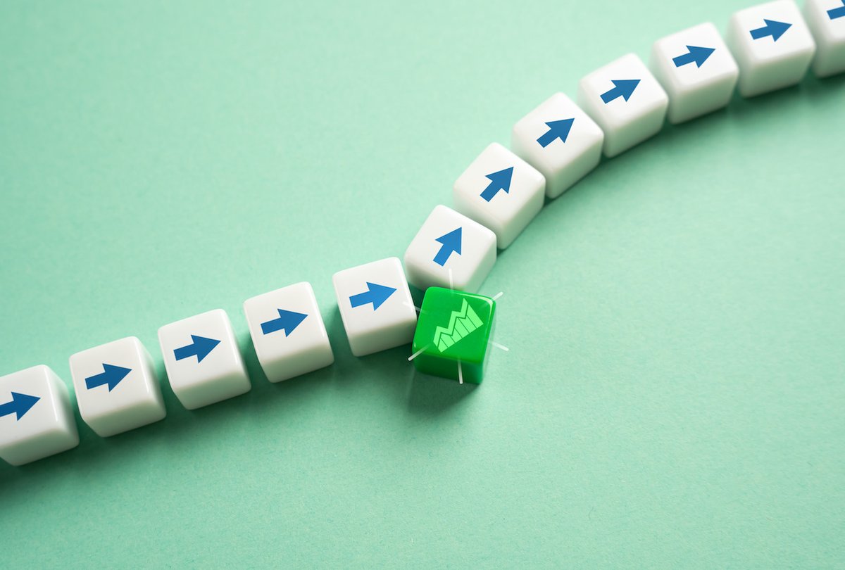 Door bewust met deze 14 factoren aan de slag te gaan, bouw je volgens Peter Wolfsen van INretail stap voor stap aan een onderneming die niet alleen vandaag goed draait, maar ook morgen meer waard is: eu1.hubs.ly/H0thVB40