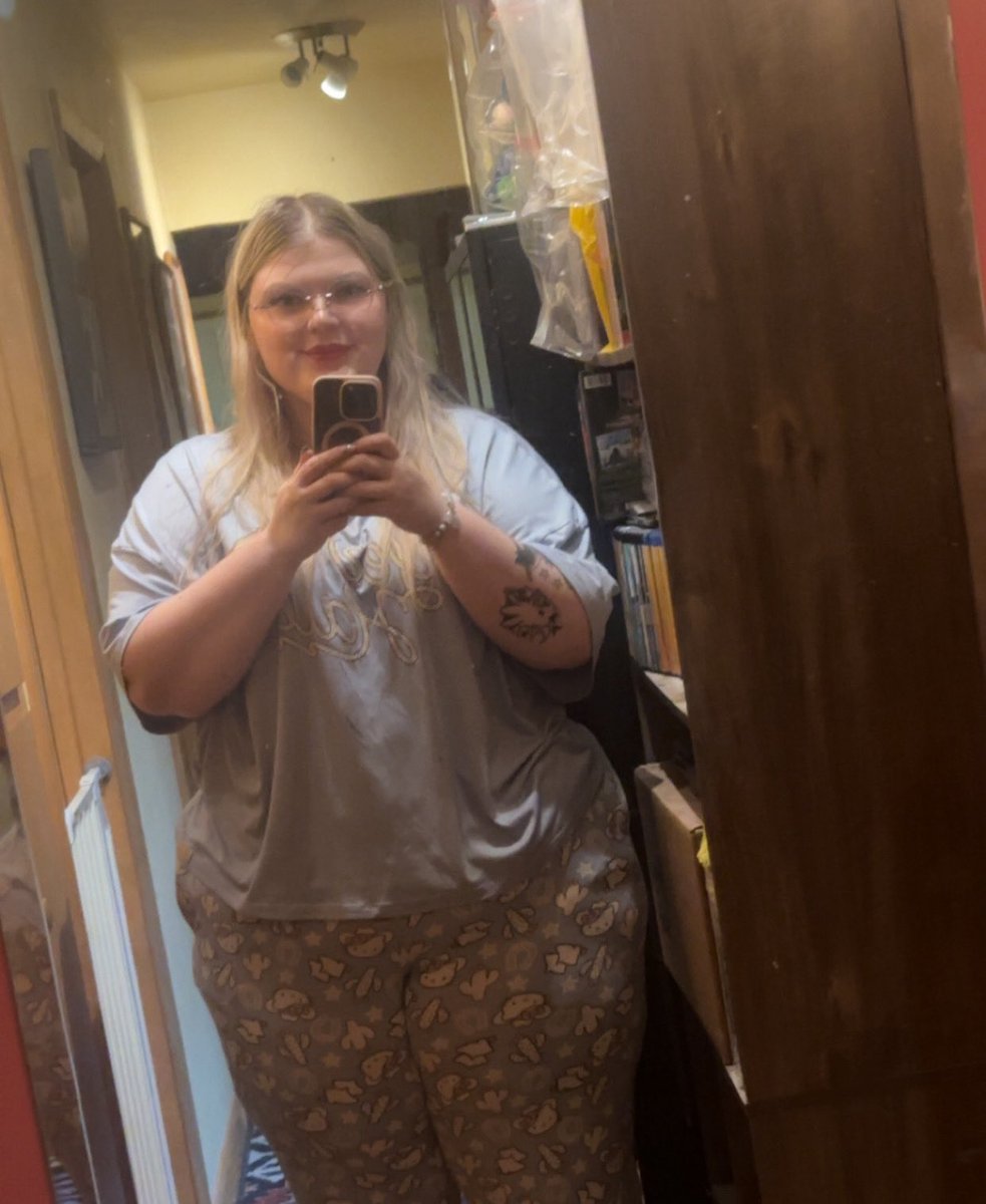 Dana after dark tweet media