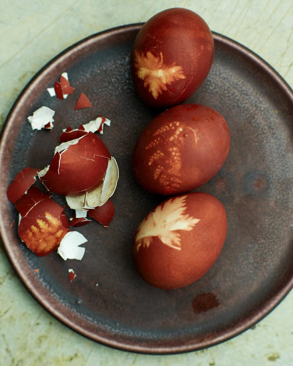 visitcyprus's tweet image. Easter Sunday in Cyprus 🇨🇾🔥
Souvla, flaounes &amp;amp; red egg battles 🥚💥Family time = the best time 💛
#VisitCyprus #Cyprus #HappyEaster
📷 IG georginahayden