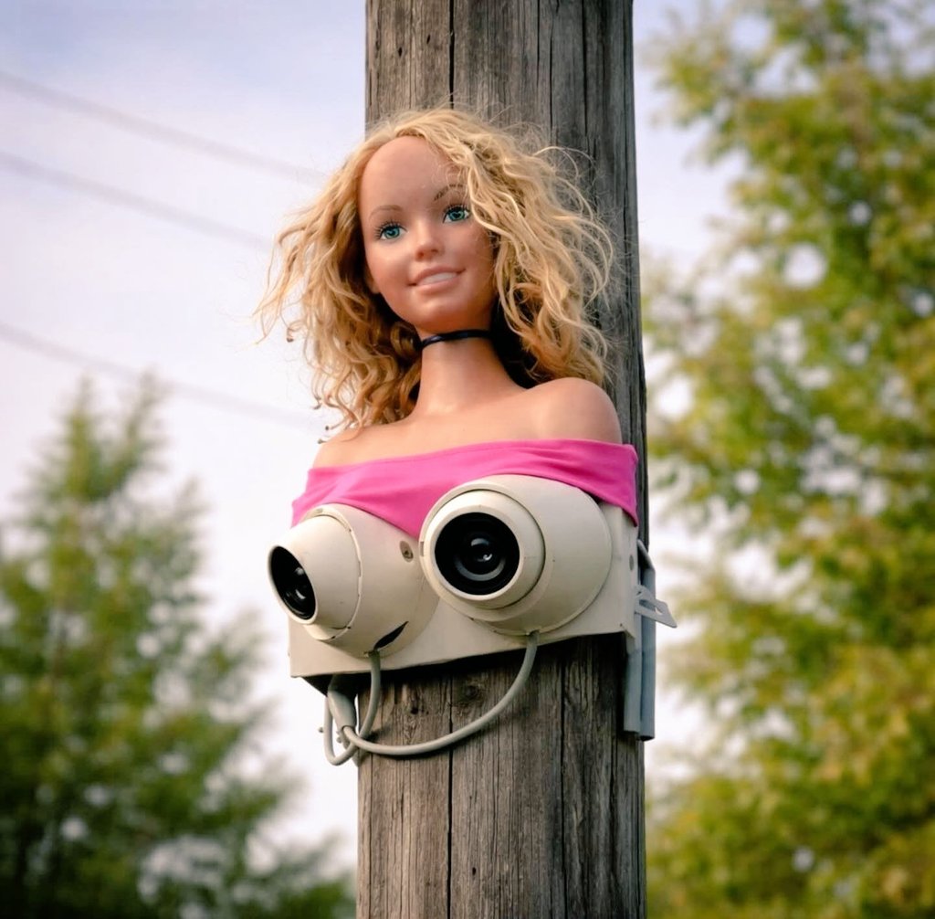 Bella Ramsey tweet media