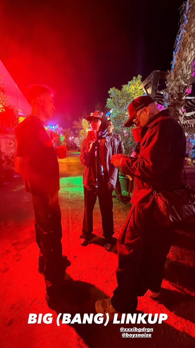 eramoreugedda's tweet photo. GD at Coachella https://t.co/I20oYTAuw0