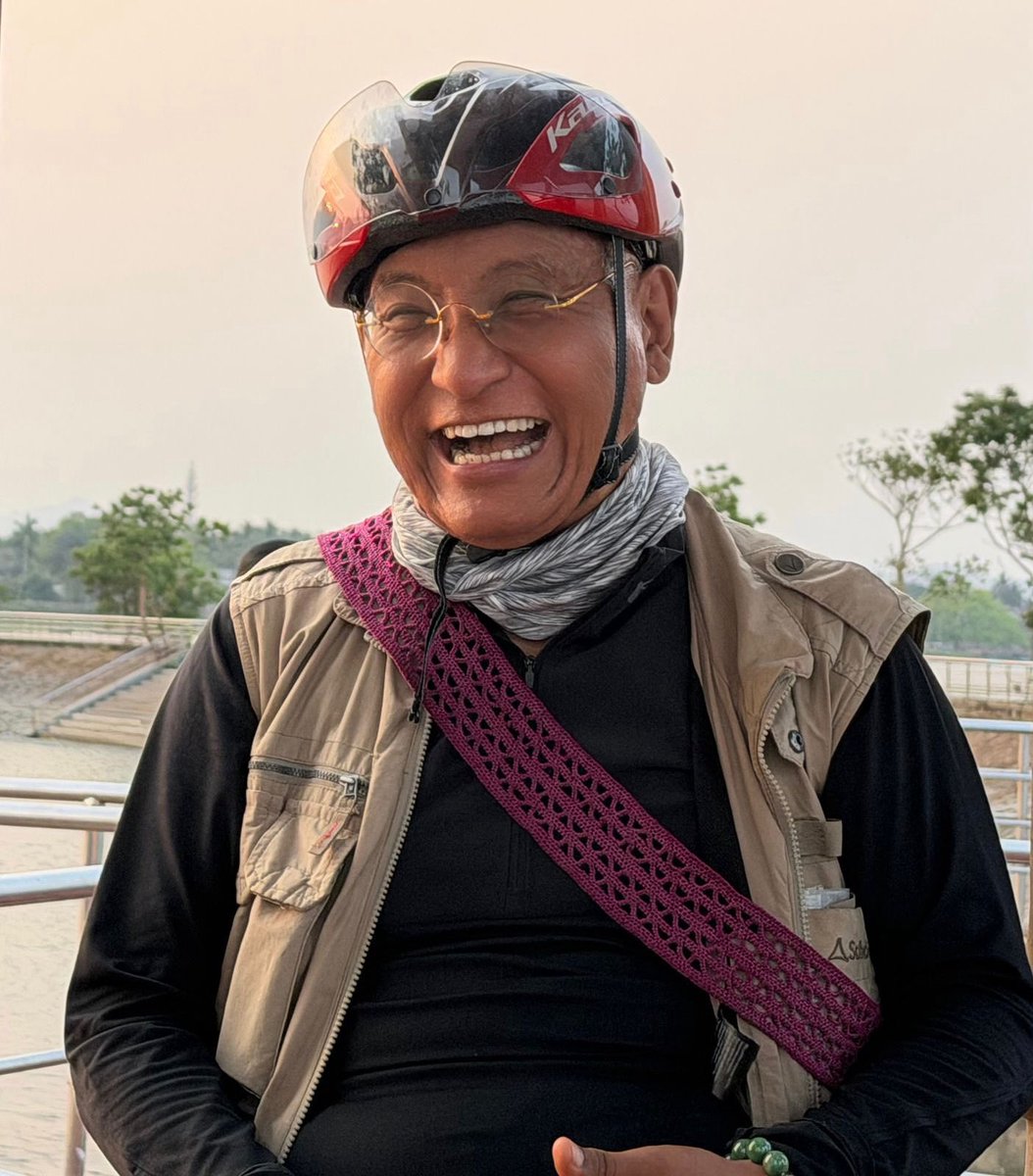 Drukpa's tweet image. Today, on Dakini Day—the day of profound wisdom—we conclude the bicycle Yatra with grand Ganachakra offering of Yangtik Khandro Tsogyal.
 I share this and invite all my students and dear friends to join in this moment of spiritual devotion.

#BicycleYatra #Devotion #Amravati