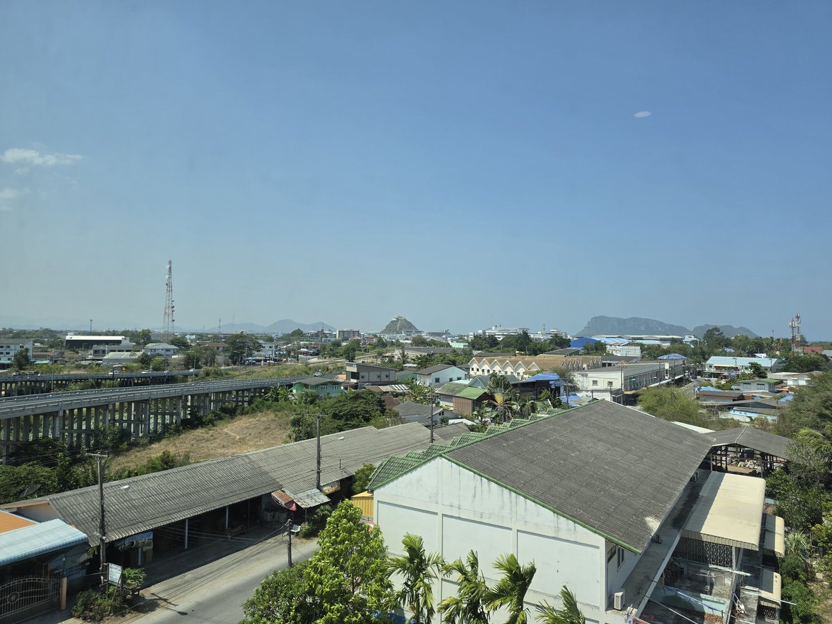 buayan's tweet photo. ประจวบ ทักค้าบบบบ https://t.co/wy7YpRKbOj
