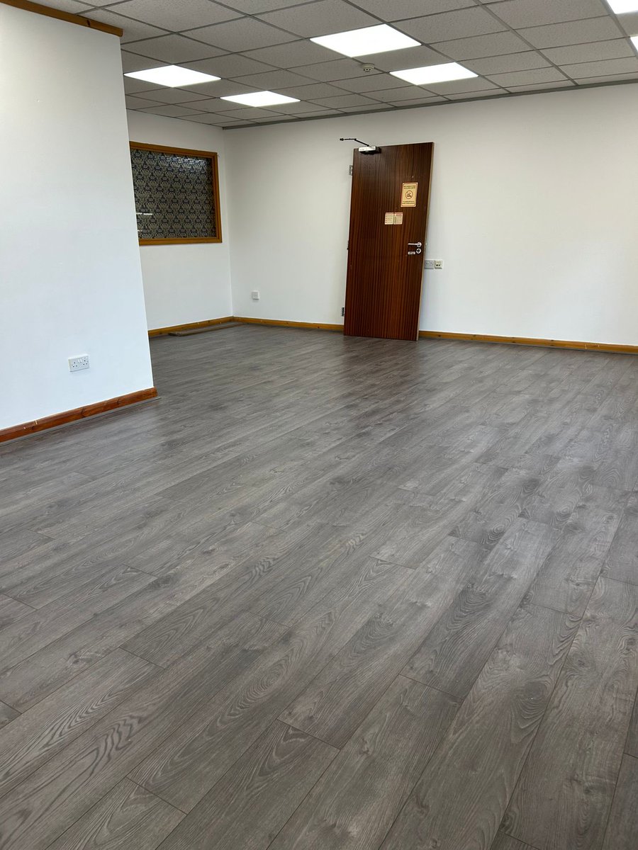 wfsnorthwales's tweet image. Our team supplied and installed Toros laminate flooring to these offices.
#laminate
#installation
#office
#flooringideas
#wood
#flooring
#greenfield
#northwales