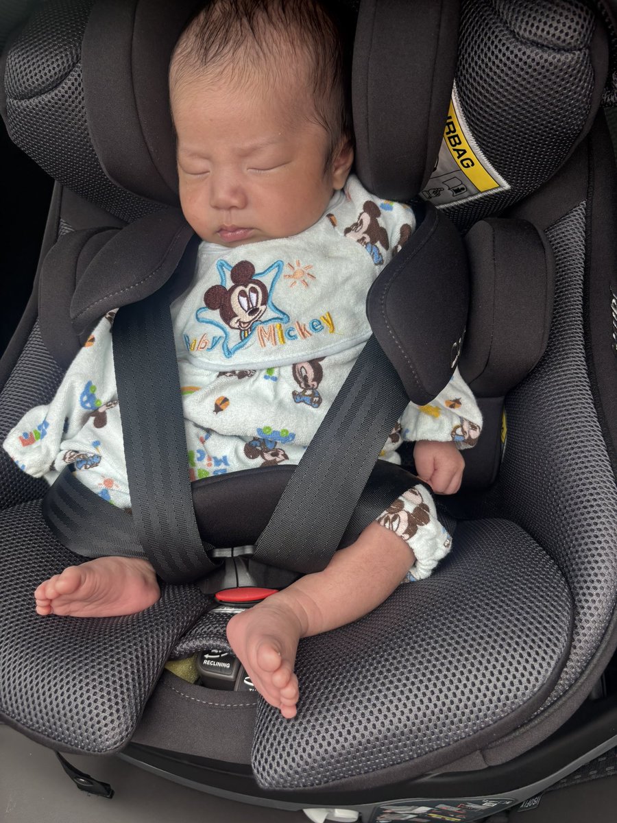 さむ45歳で脳出血片麻痺 tweet media