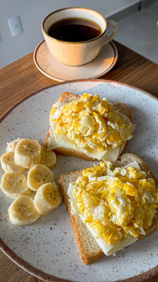 ARIANA_TX_lnuo's tweet image. Good Morning 🌅starting my day slow, 

light &amp;amp; fresh… because peace + health = 

real happiness 🫶🥗 not chasing perfection .

just choosing better for myself every day ✨

 little steps, big glow 💕 say hi, show some
 love &amp;amp; let’s grow together 🌷
#GOODMORNING #DAILY #X