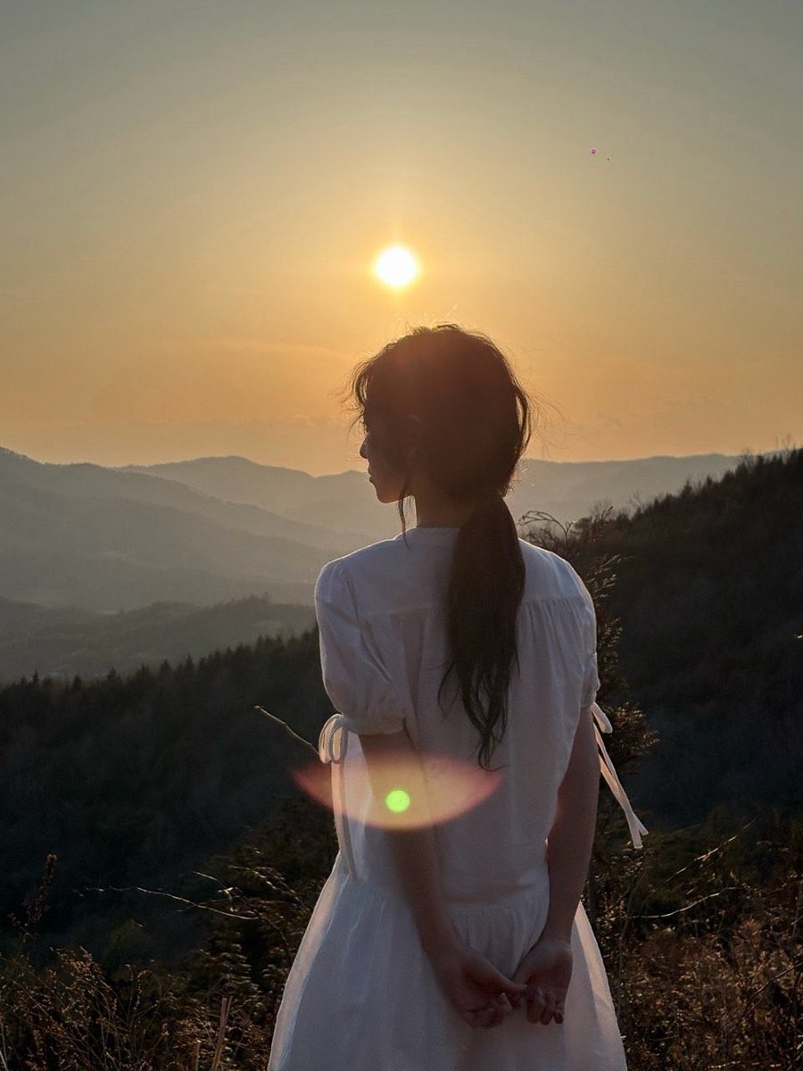 zzenalovef0ever's tweet image. 그냥 리브가 너무좋음.

#리브 #LIV