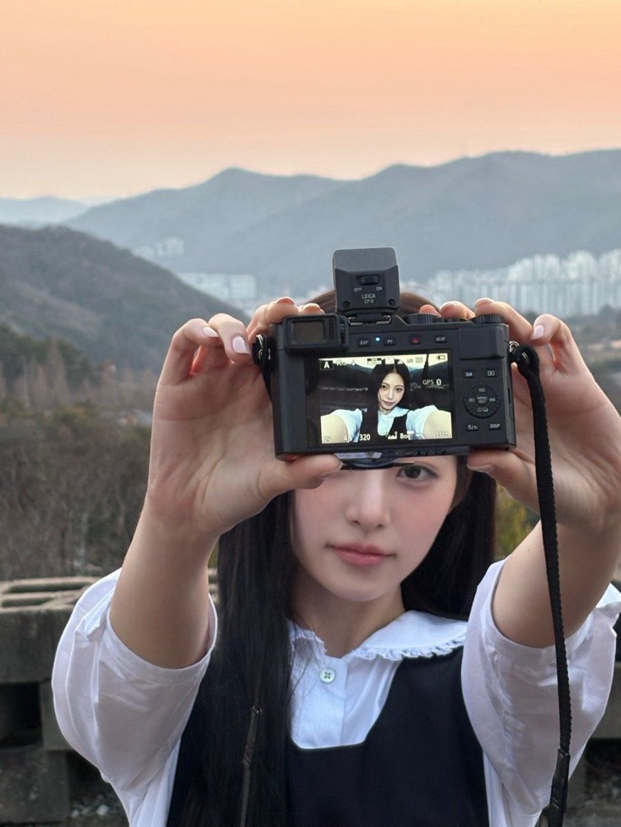 zzenalovef0ever's tweet image. 그냥 리브가 너무좋음.

#리브 #LIV