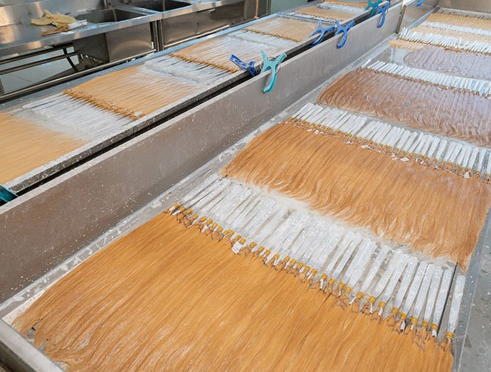 jarlhairarts's tweet image. Reliable Sourcing — The Backbone of Professional Hair Supply 🌱

 #HairSupply #RawHairManagement #VirginHair #HairManufacturer #ProfessionalHair #HairQuality #HairExtensions #MedicalWigs #HairIndustry #HairTraceability #HairProduction #JarlHairArts #HairPartner #HairSolutions #Ha