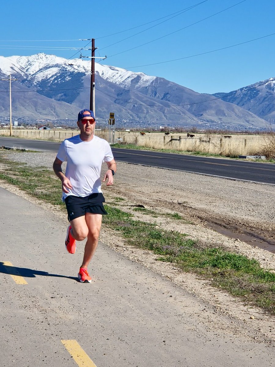KSL5TV's tweet photo. At 45 years old, Chris Needham, a former U.S. national speed skater, never imagined he would become a marathon runner. That changed three years ago when he was diagnosed with Parkinson’s disease — a moment he now describes as a “gift.”
https://t.co/dKEGEl3Qiq https://t.co/Ibxs04hYuM