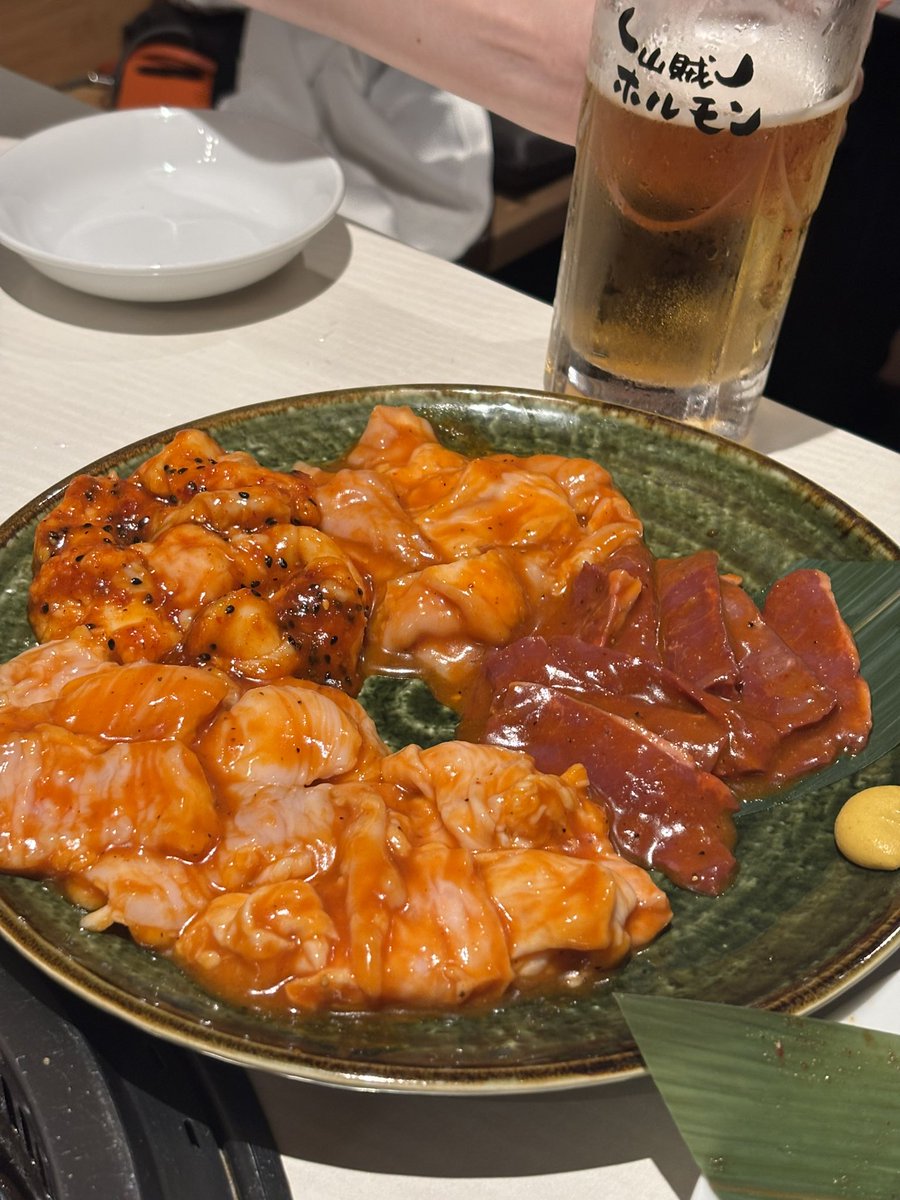 Mg Lightsの踊る女帝 ヨコナ tweet media