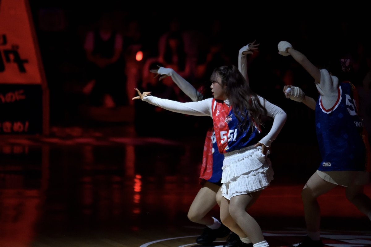 しげさん tweet media