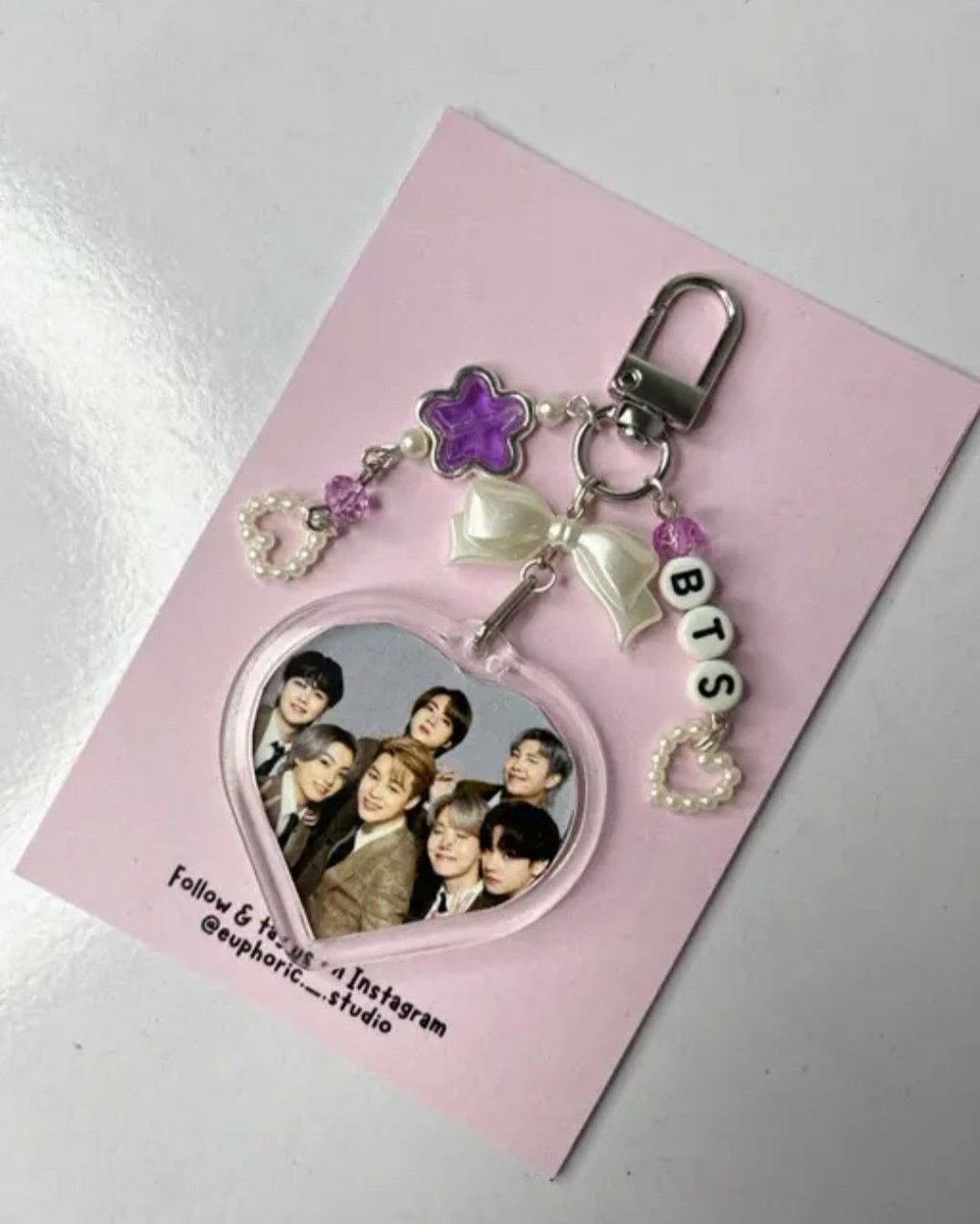 lia⁷ VAI VER O BTS tweet media