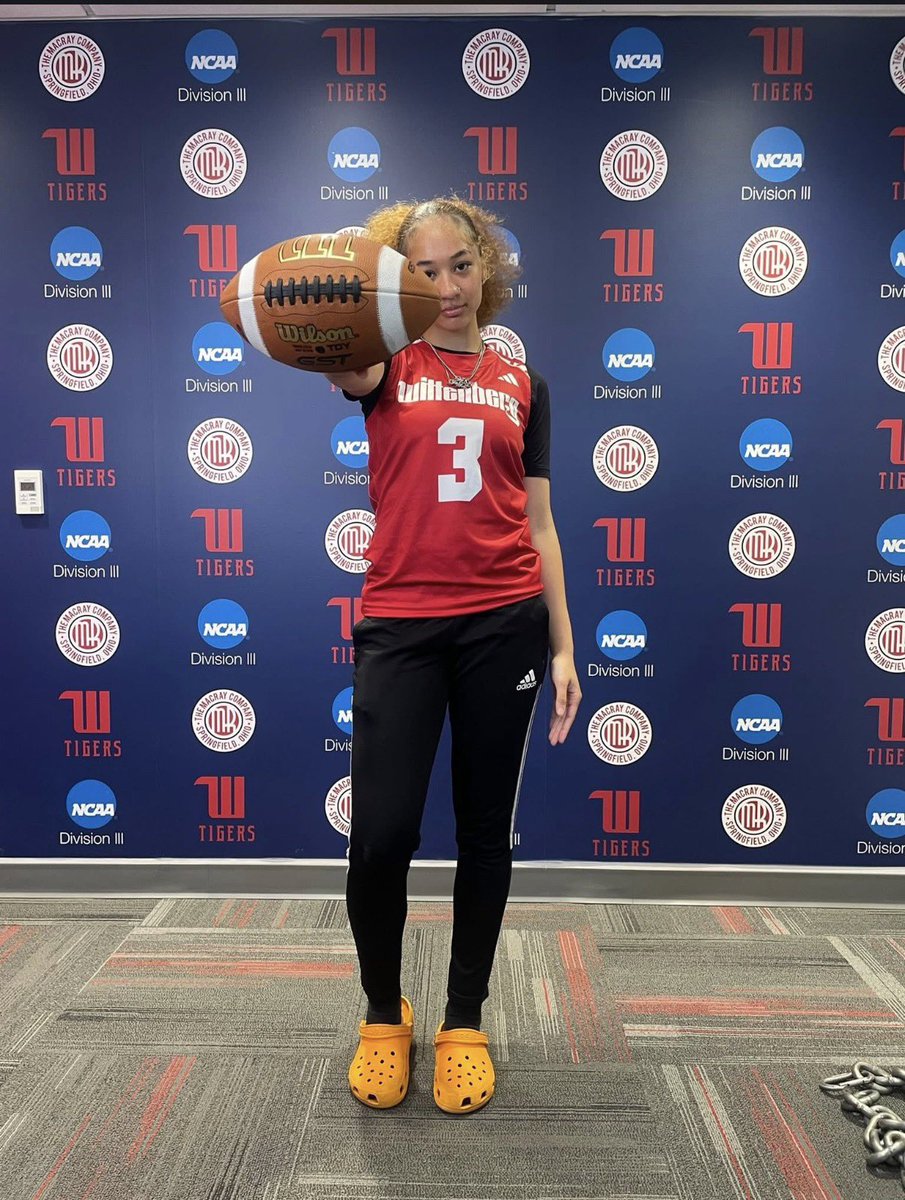 Clark Cougars™ tweet media