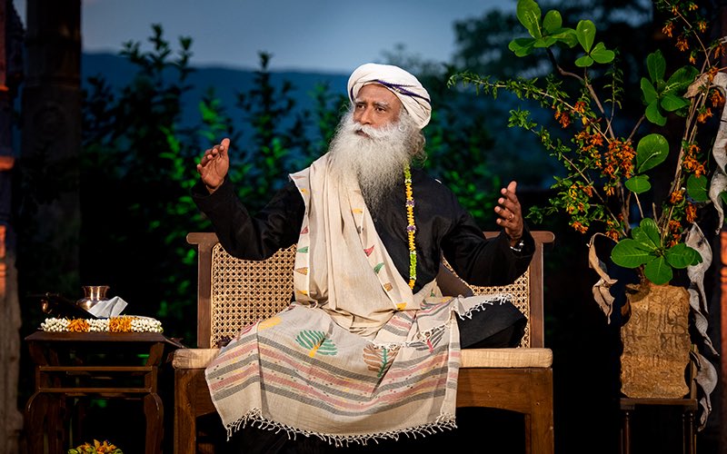 Sadhguru tweet media