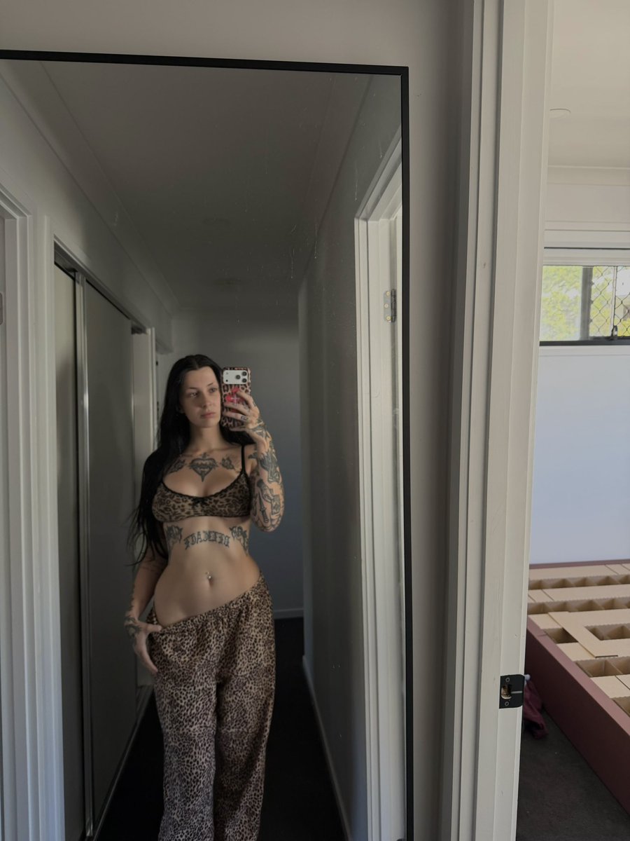 nikki rita tweet media