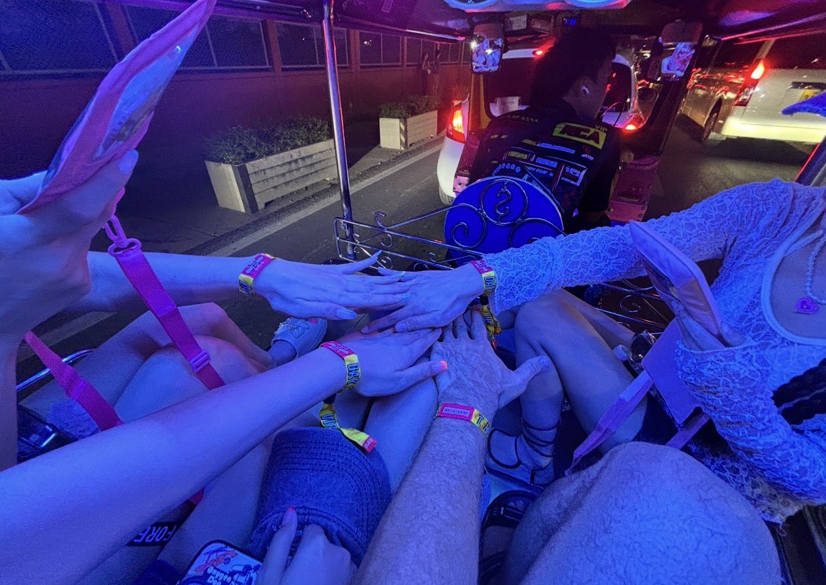 BarsThailand's tweet image. As anticipated, yesterday’s S2O Festival was awesome as usual! Got totally drenched 💦🤣🤣🐓
#Thailand #Bangkok #Asiangirls