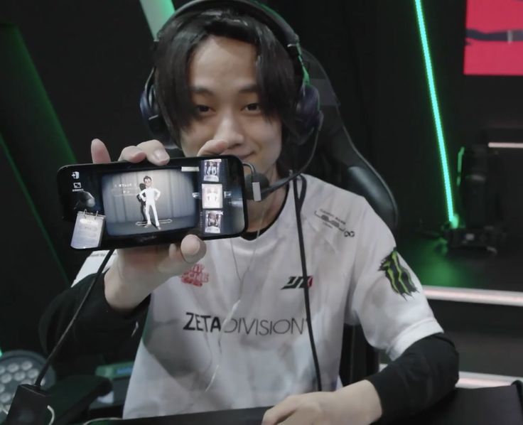 Gir.pdf ۶ৎ ZETA4U ERA tweet media