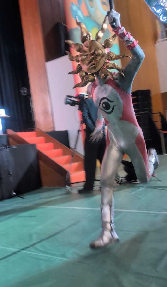 走る