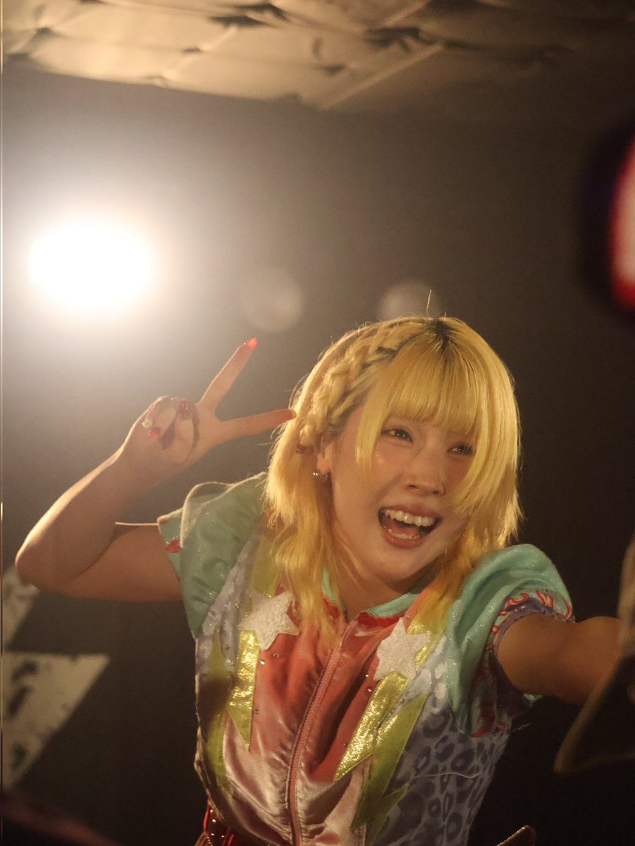 plasticbee's tweet image. 2026.04.04
PIGGS『太陽を超えろ！SUPER NOVASH TOUR』@札幌 KLUB COUNTER ACTION
新体制楽しく参加できました😊
歌割り多かった！👏👏👏🍣

#PIGGS
#SUPERNOVASHTOUR
#SURING
↓↓