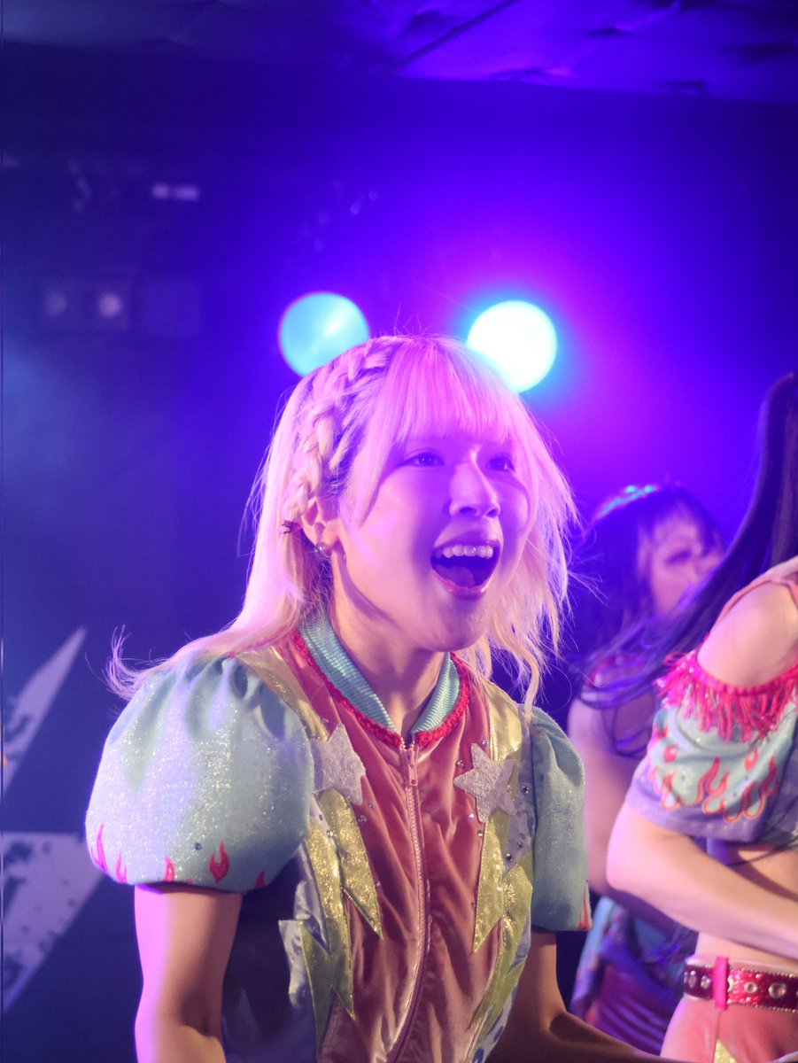 plasticbee's tweet image. 2026.04.04
PIGGS『太陽を超えろ！SUPER NOVASH TOUR』@札幌 KLUB COUNTER ACTION
新体制楽しく参加できました😊
歌割り多かった！👏👏👏🍣

#PIGGS
#SUPERNOVASHTOUR
#SURING
↓↓