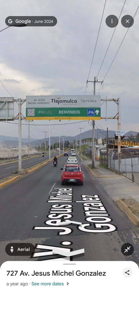 superhipermega2's tweet photo. @Miguelacruza @GobTlajomulco @GobiernoJalisco La ubicación de ese lugar pertenece a Tlaquepaque, aproximadamente a un par de kilómetros (sobre el carril con rumbo a Tlajomulco) de este letrero que delimita ambos municipios @AytoTlaquepaque @GobTlaquepaque https://t.co/cLndSRYjLU