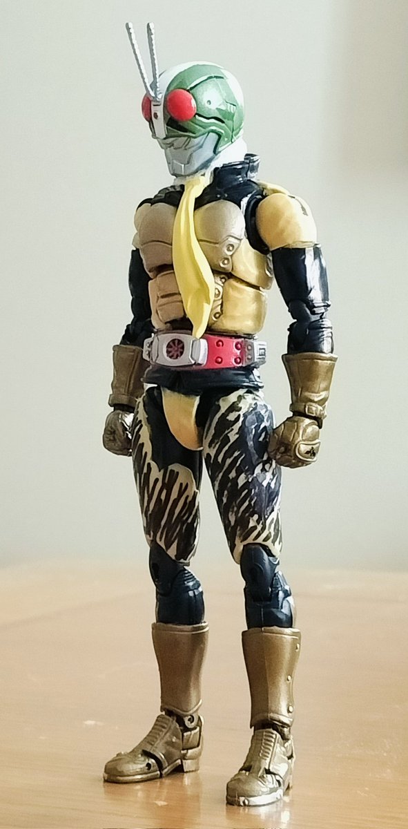 gohideki5's tweet image. #フィギュアーツ #仮面ライダー #NEXT #真骨彫

18年前に購入したショッカーライダー
股関節が割れてユルユルに
真骨彫発売以前、改修に取り組んでたものが出てきた
装着変身頭部を採用してなかなか良い感じだった
このまま仕上げようかな