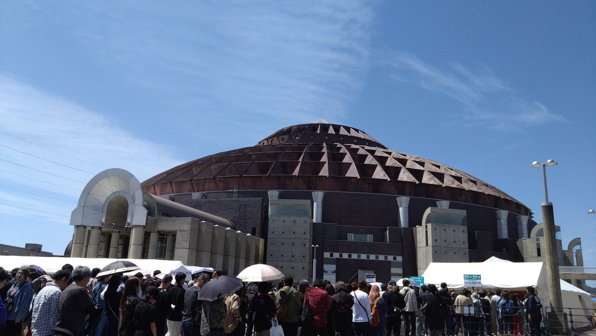 たゆ178★B'z🎤FYOP+4/12福井参戦🎸🐯 tweet media