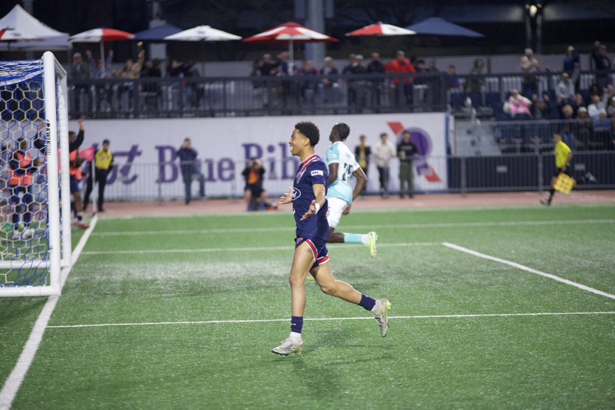 wijors's tweet image. #Indyeleven Loic Mensavi GOAL! #Uslc