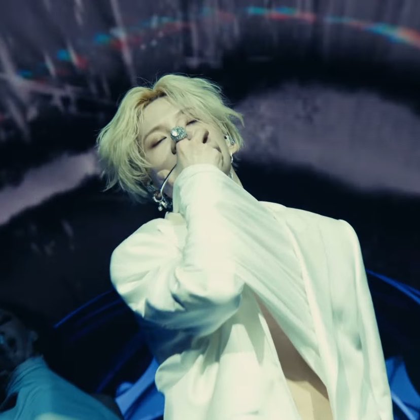 Guilty Taemin at Coachella 🗣️‼️

#TAEMCHELLA 
#TAEMIN_COACHELLA