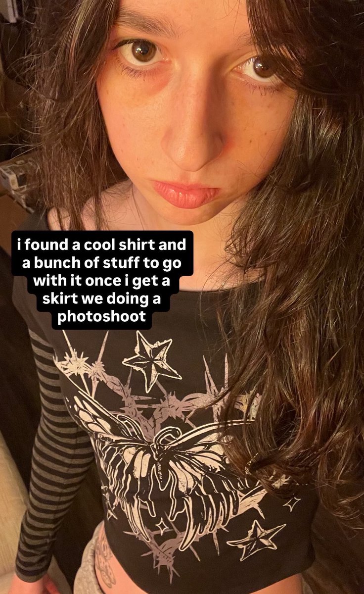 lilyisbe's tweet photo. gonna start using twitter more, expect this photoshoot coming soon hehe https://t.co/G4JCnDtbGY