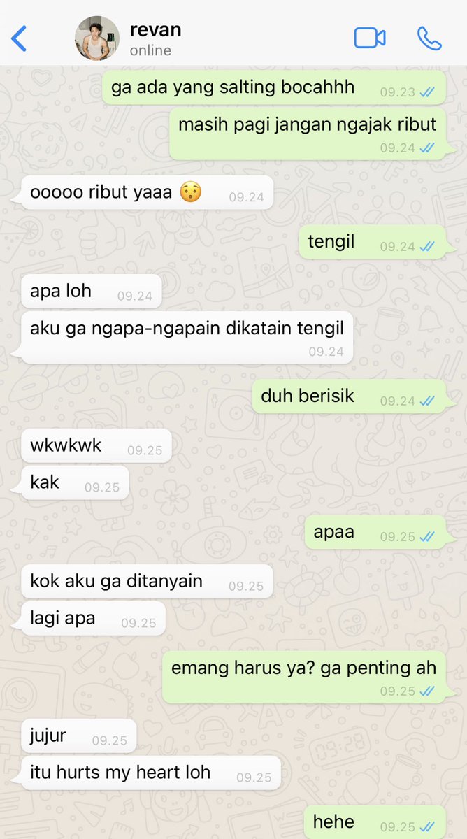 🍍 (CENSOR NAME!) tweet media