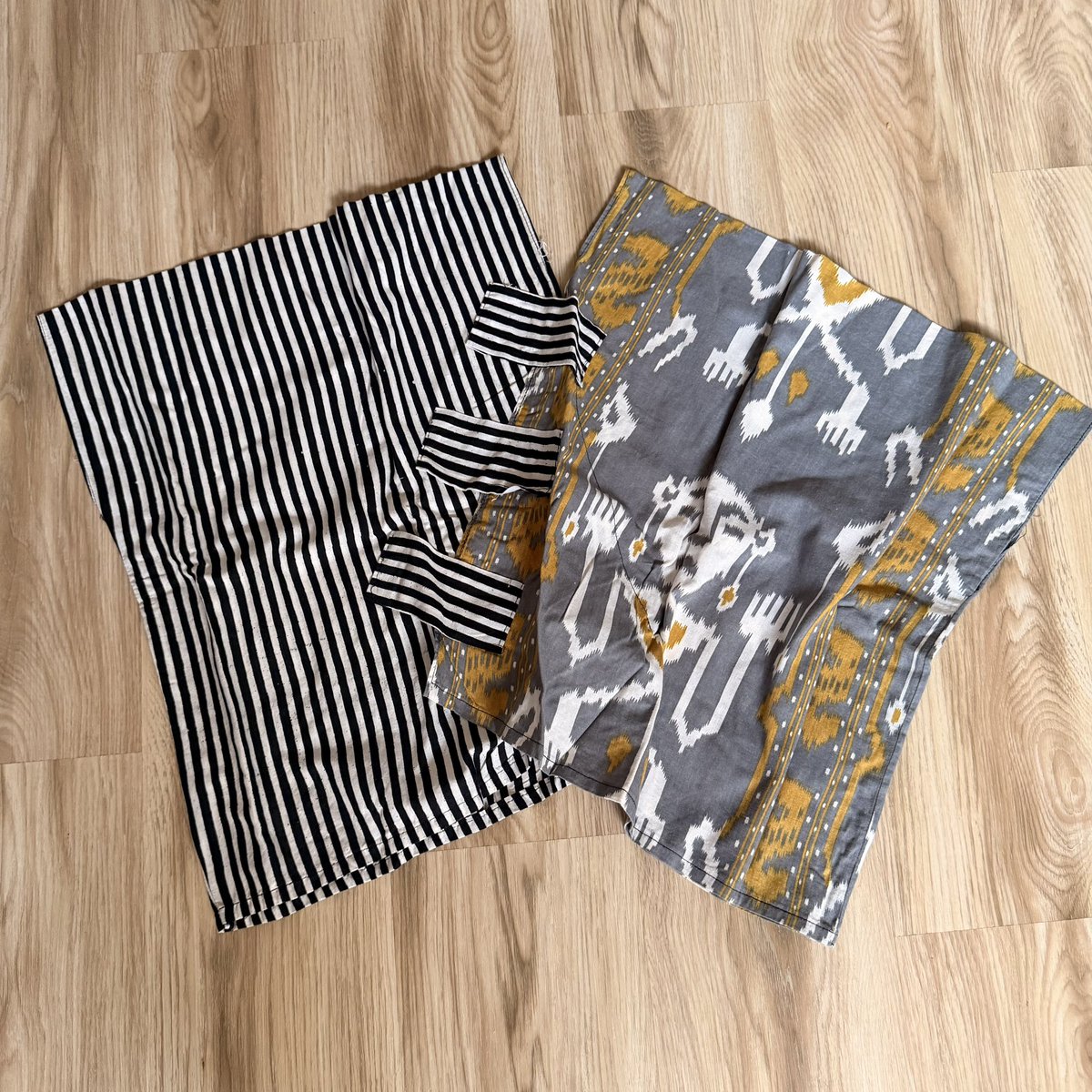 rnjunpie's tweet photo. hii guyss aku ada preloved beberapa baju” aku.. ada atasan dan bawahan (ada yg brand ada jg yg engga) semuanya under 50k aja yg minat lgsg ke oren aku aja yaa 

*pemakaian pribadi

ini beberapa contoh itemnya (lengkapnya cek lgsg aja ya ke 🍊)

📍dom jkt timur https://t.co/X6oHOAi3en