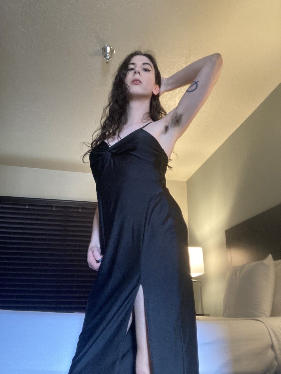 Sophie Ladder | LV tweet media