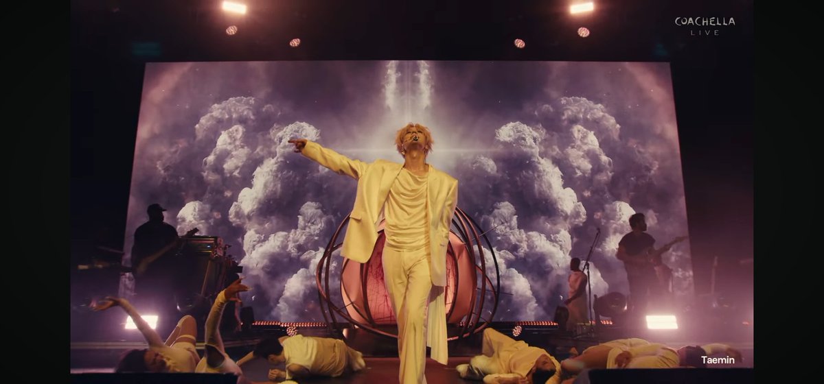 홀랄레쑤이 tweet media