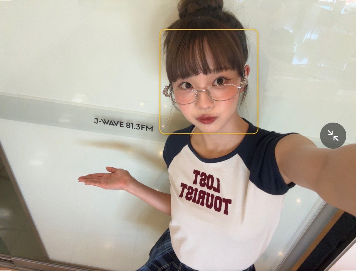 Ettone_official's tweet photo. 〚  PHOTO📸  〛

◤O21×J-WAVE Presents
　Under The Rug - Episode 10◢

members' off shot ⟡ ݁₊

#Ettone #UnderTheRug #O21
#anri #chiharu #koyuki #mirano https://t.co/z8E8xRgyCK