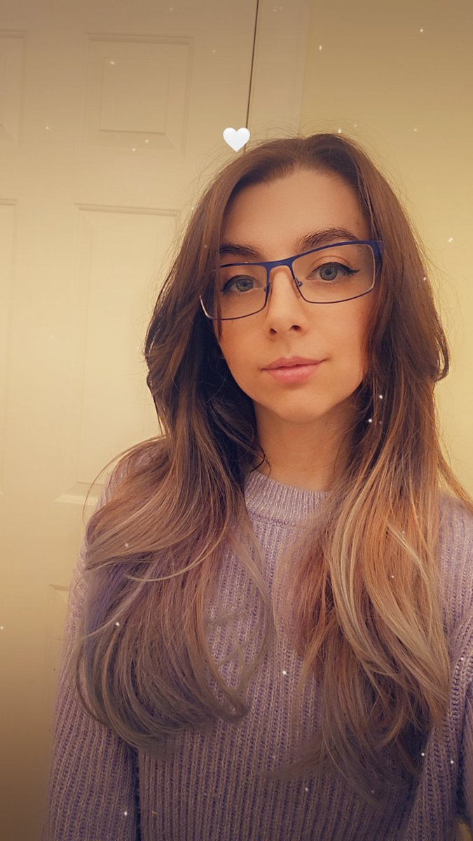 Roseiron Ad ➡️ Fur-eh tweet media