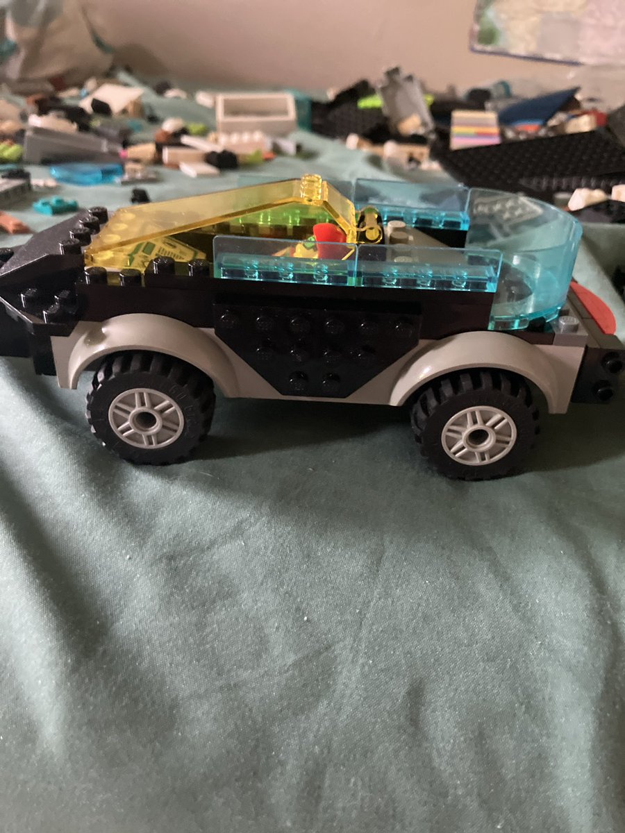 AntiCosmoInblu's tweet photo. @GagoBLGL Look at wut I built master https://t.co/flTuCuAlrL