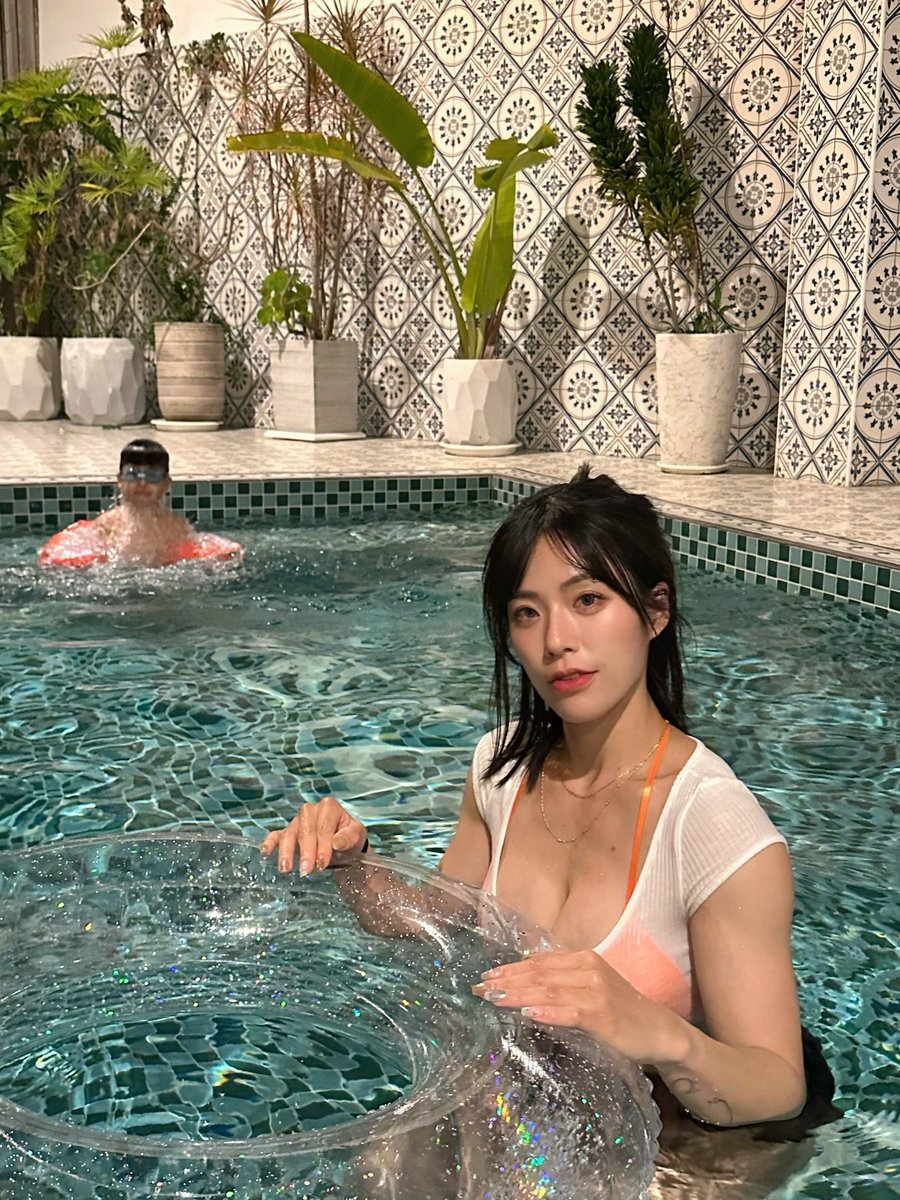 拿铁女王Eiona tweet media