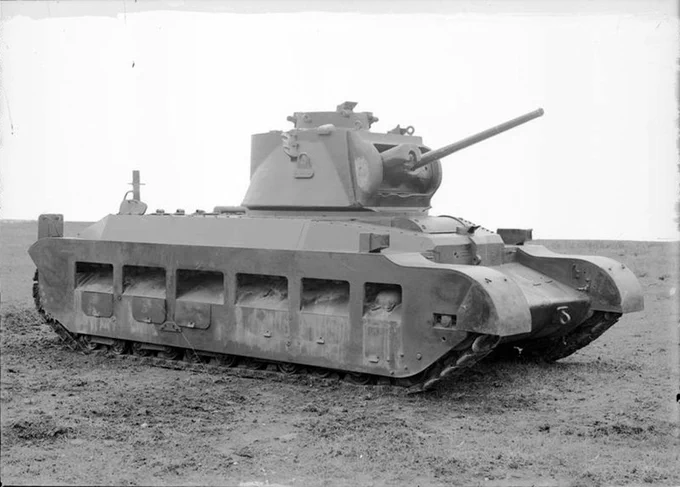 Tank Archives tweet media