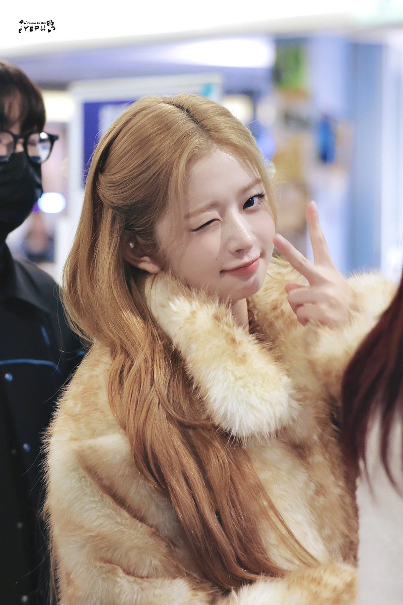 みりり୨୧ tweet media